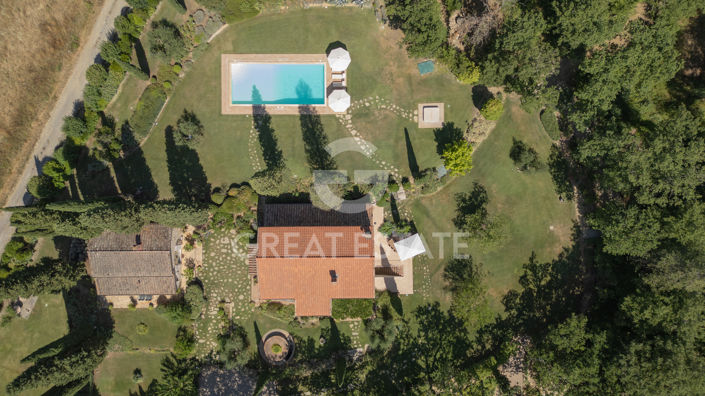 Image No.24-6 Bed Country House for sale