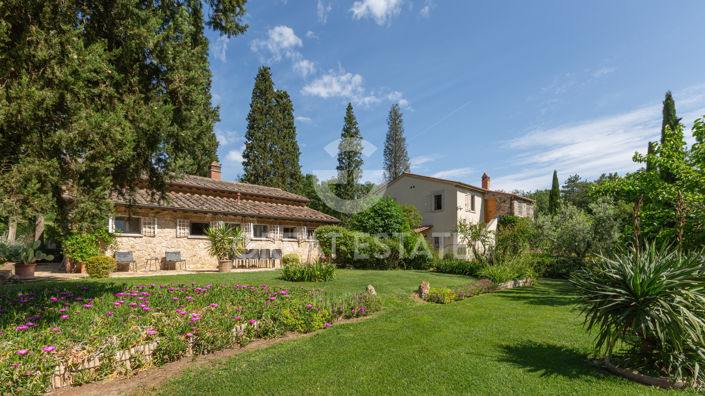Image No.3-6 Bed Country House for sale