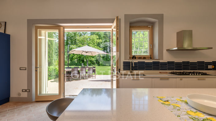 Image No.43-6 Bed Country House for sale