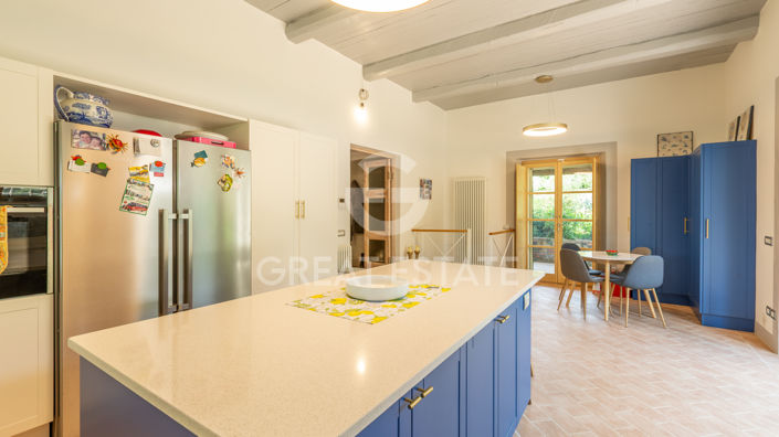 Image No.45-6 Bed Country House for sale