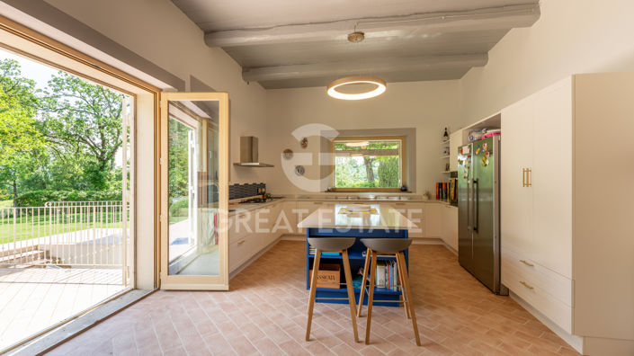 Image No.46-6 Bed Country House for sale