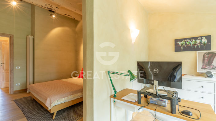 Image No.59-6 Bed Country House for sale