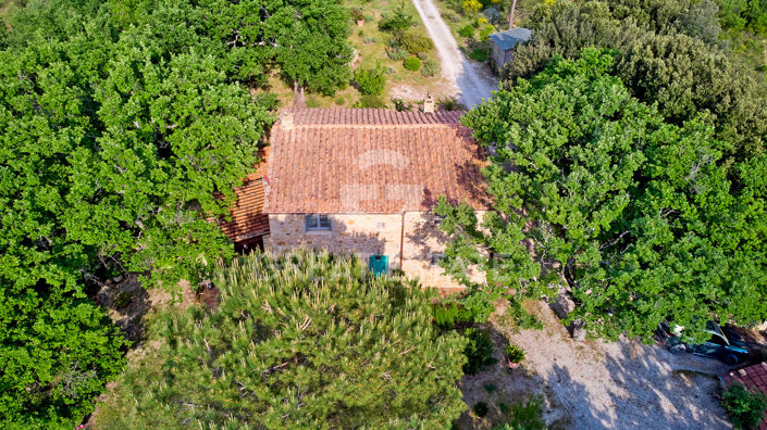 Image No.24-3 Bed Country House for sale