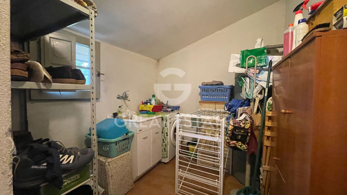 Image No.34-3 Bed Country House for sale