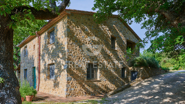 Image No.8-3 Bed Country House for sale