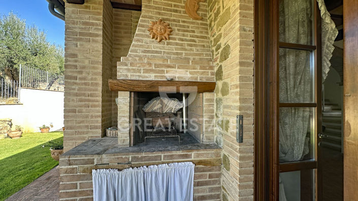 Image No.14-3 Bed Country House for sale