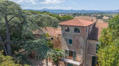 Maison de campagne de 8 chambres à vendre à Castiglione del Lago