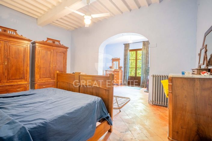 Image No.19-8 Bed Country House for sale