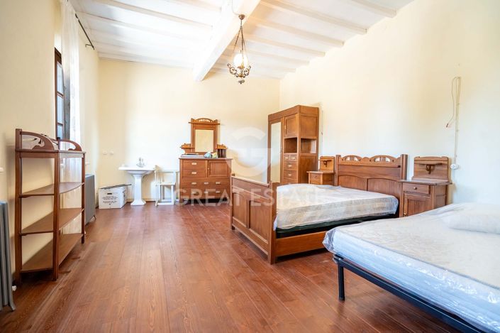 Image No.20-8 Bed Country House for sale