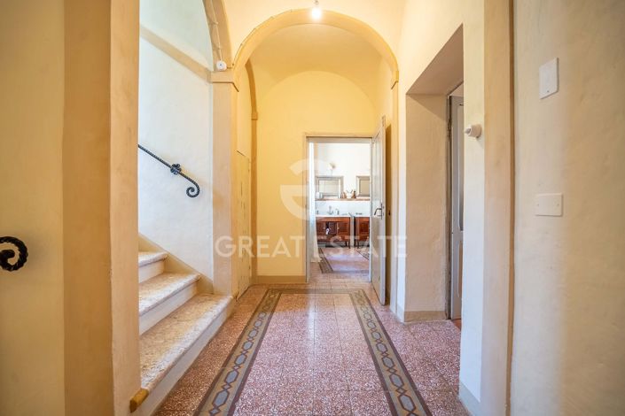 Image No.23-8 Bed Country House for sale