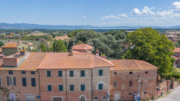 Image No.3-8 Bed Country House for sale