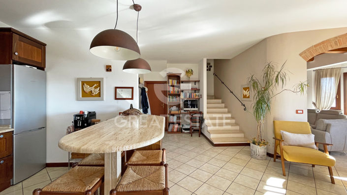 Image No.26-Maison de ville de 3 chambres à vendre à Sienne