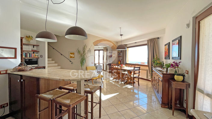 Image No.27-Maison de ville de 3 chambres à vendre à Sienne