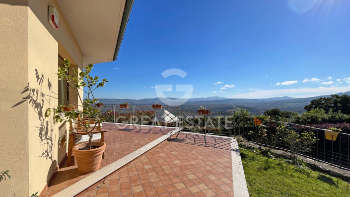 Image No.3-Maison de ville de 3 chambres à vendre à Sienne