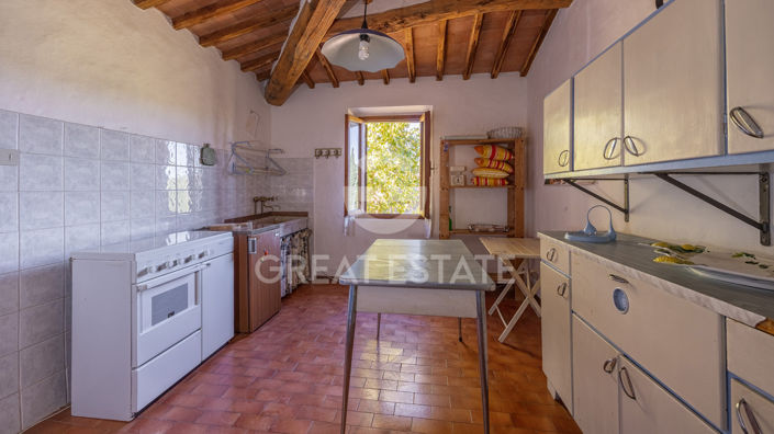 Image No.2-5 Bed Country House for sale