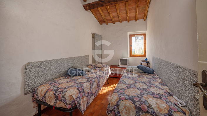 Image No.27-5 Bed Country House for sale