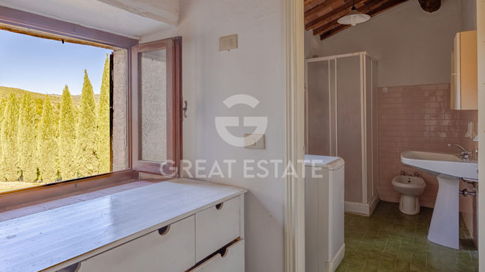 Image No.39-5 Bed Country House for sale