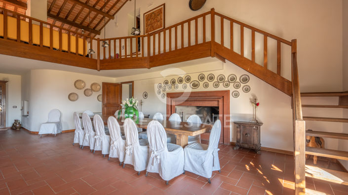 Image No.24-8 Bed Country House for sale