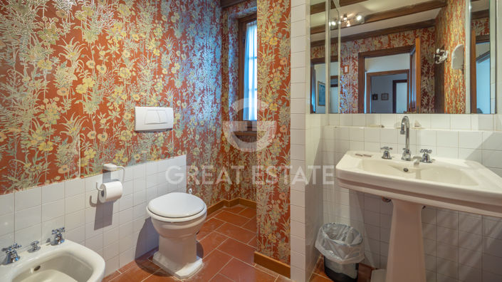 Image No.47-8 Bed Country House for sale