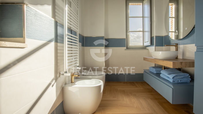 Image No.29-4 Bed Country House for sale