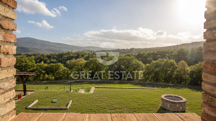 Image No.37-4 Bed Country House for sale