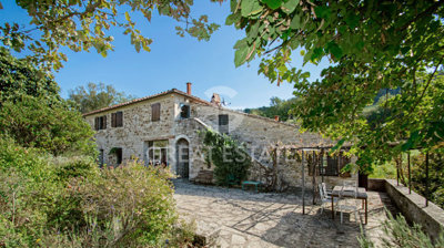 5 Bed Country House for sale
