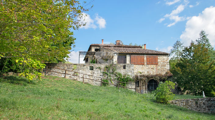 Image No.8-Maison de campagne de 5 chambres à vendre à Gaiole in Chianti