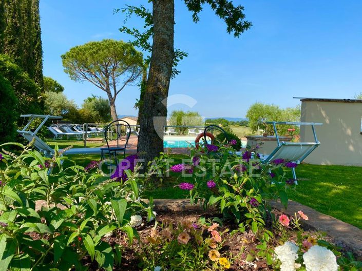 Image No.26-17 Bed Country House for sale