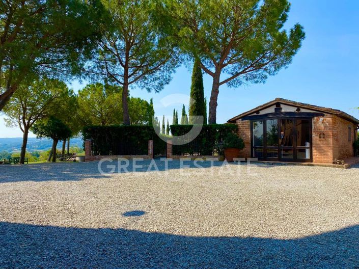 Image No.29-17 Bed Country House for sale