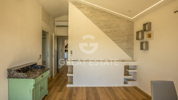 Image No.29-17 Bed Country House for sale