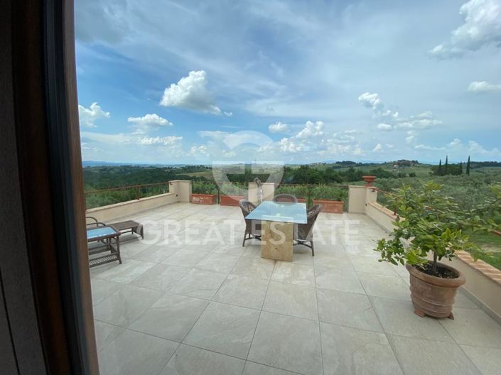 Image No.35-17 Bed Country House for sale