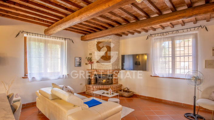 Image No.35-17 Bed Country House for sale