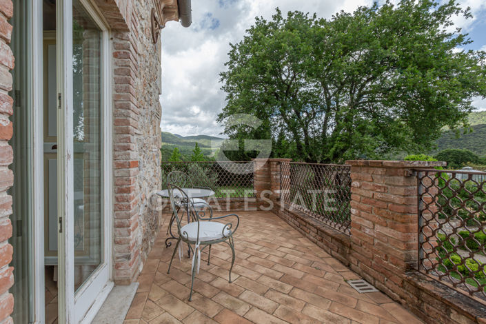 Image No.28-12 Bed Villa for sale