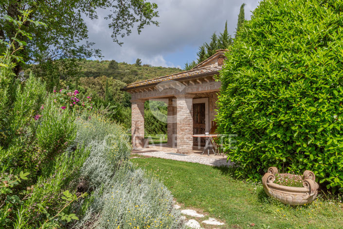 Image No.33-12 Bed Villa for sale