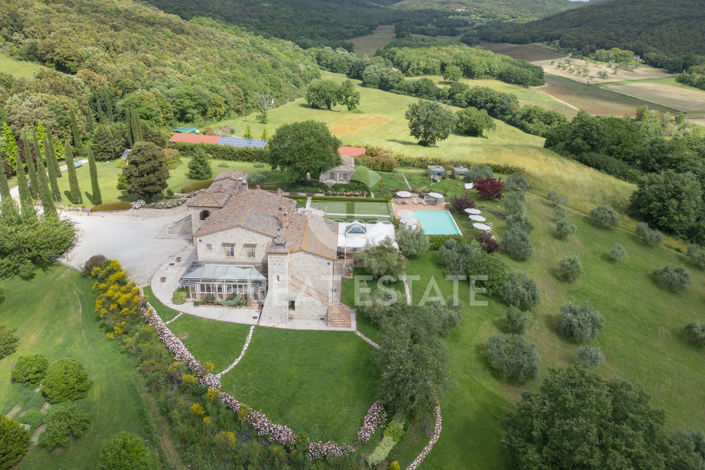 Image No.40-12 Bed Villa for sale