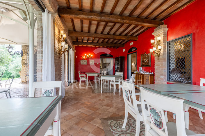 Image No.51-12 Bed Villa for sale