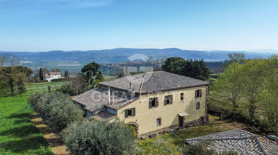 9 Bed Country House for sale
