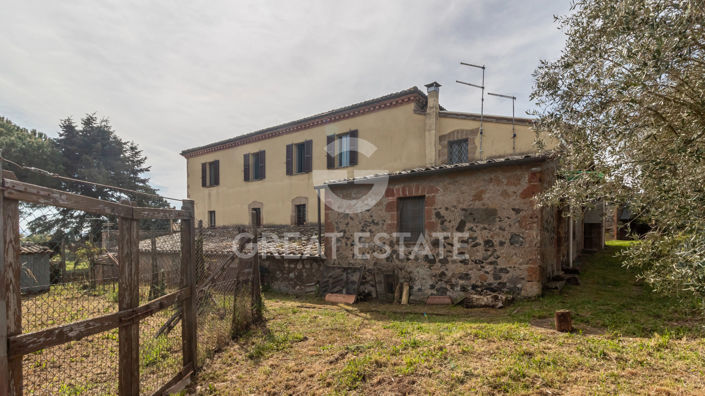 Image No.12-9 Bed Country House for sale