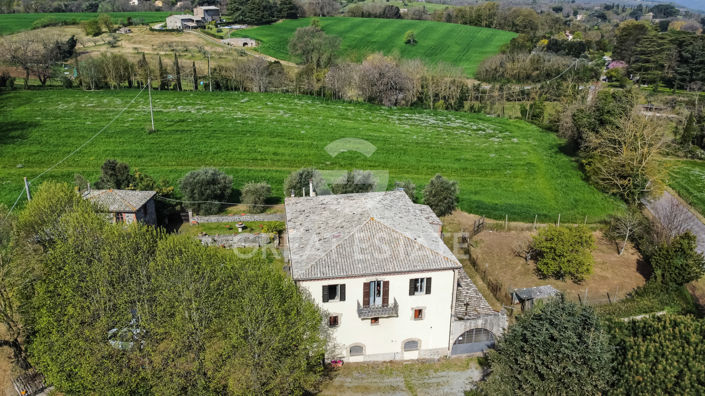 Image No.13-9 Bed Country House for sale