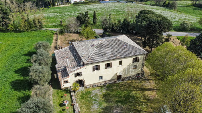 Image No.14-9 Bed Country House for sale