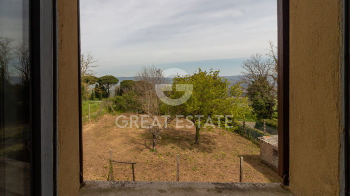 Image No.39-9 Bed Country House for sale