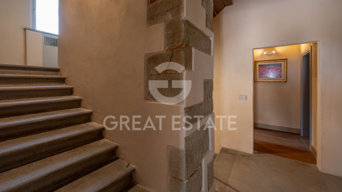 Image No.29-5 Bed Villa for sale