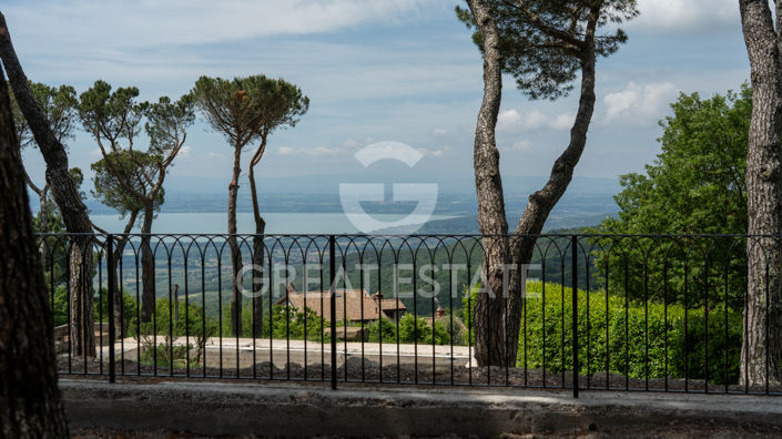 Image No.3-5 Bed Villa for sale