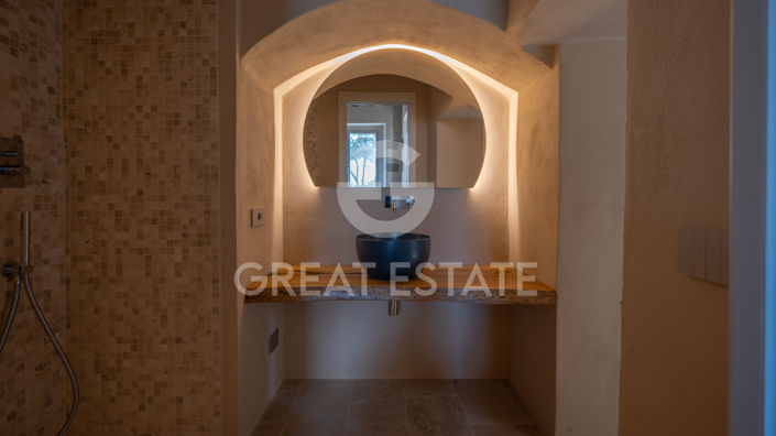 Image No.34-5 Bed Villa for sale