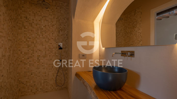 Image No.36-5 Bed Villa for sale