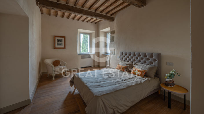 Image No.40-5 Bed Villa for sale