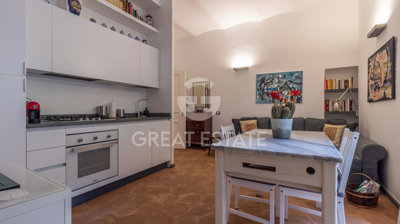 vendesi-appartamento-in-centro-storico-in-umb