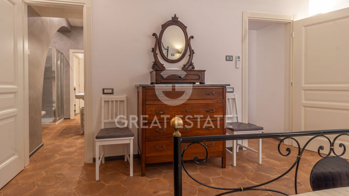 Image No.24-3 Bed Property for sale