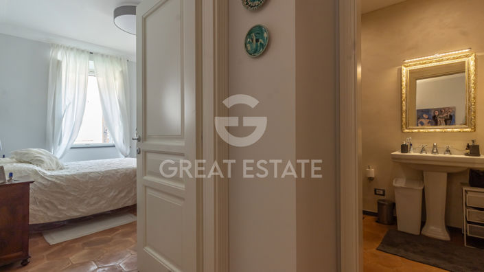 Image No.28-3 Bed Property for sale