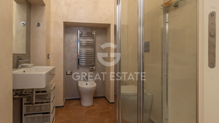 Image No.32-3 Bed Property for sale